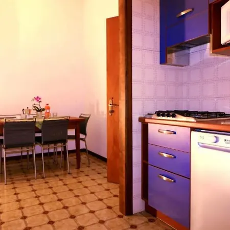 Colorful And Bright Apartment-beahost