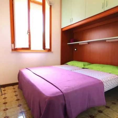 Colorful And Bright Apartment-beahost * Bibione