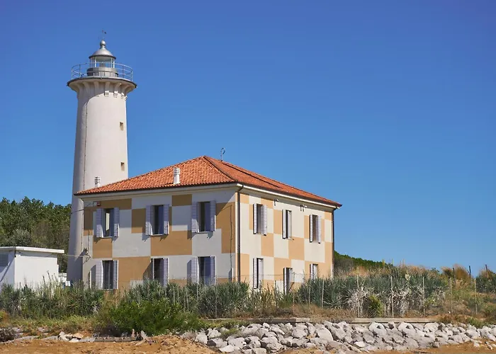 Colorful And Bright Apartment-beahost *